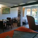 Kwietny Raj Villa *