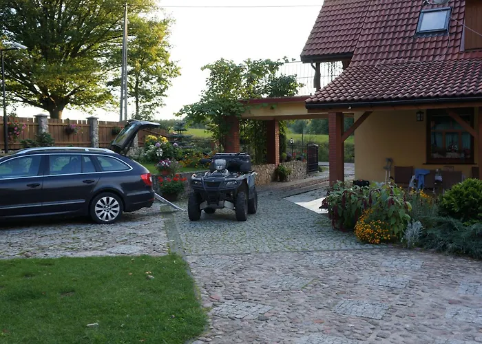 Kwietny Raj ヴィラ Silnowo